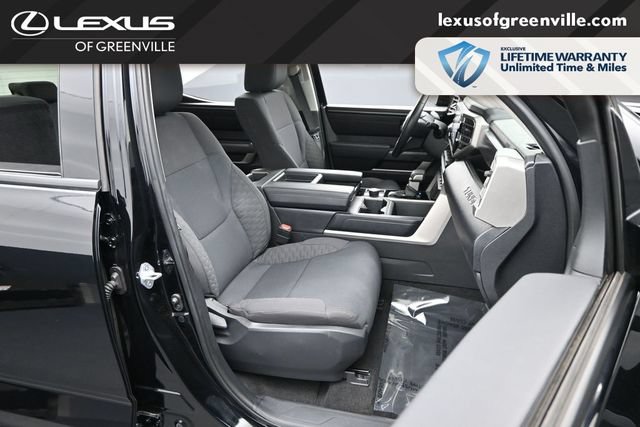 Used 2023 Toyota Tundra SR5 w/ SR5 Convenience Package AWD/4WD image 31