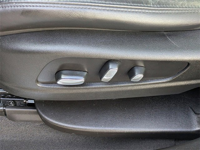 Used 2017 Cadillac XT5 Premium Luxury image 20