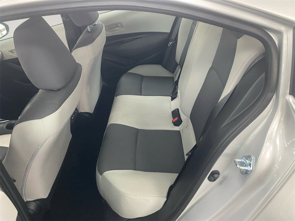 Used 2025 Toyota Corolla LE image 10