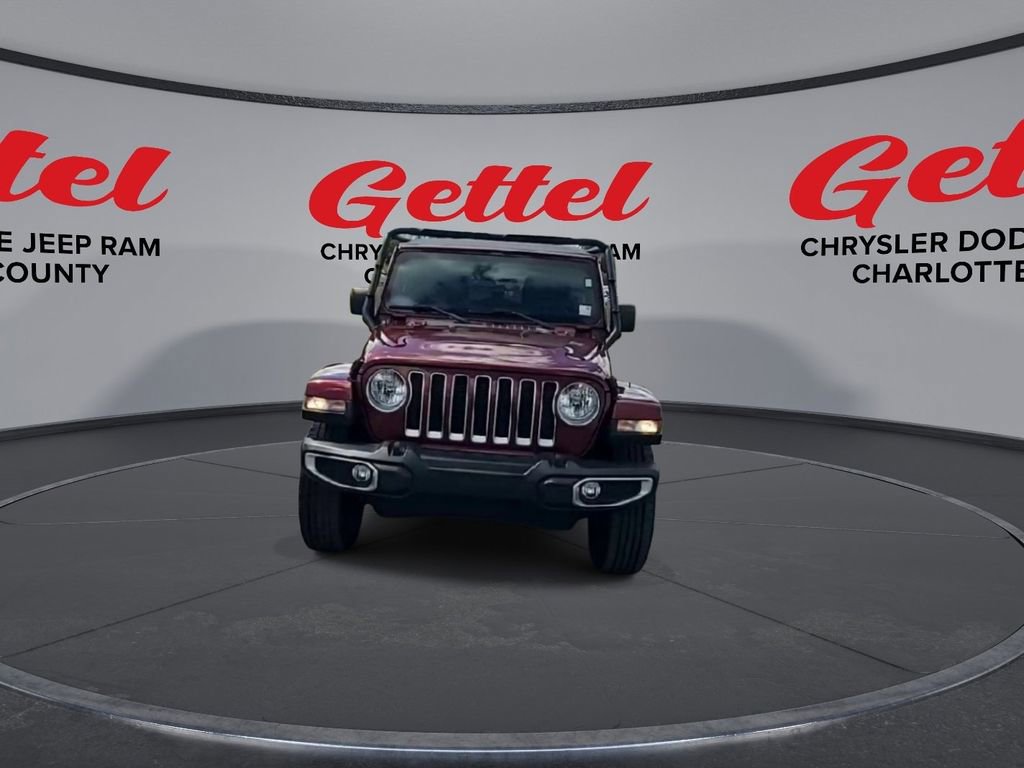 Used 2022 Jeep Wrangler Unlimited Sahara image 3