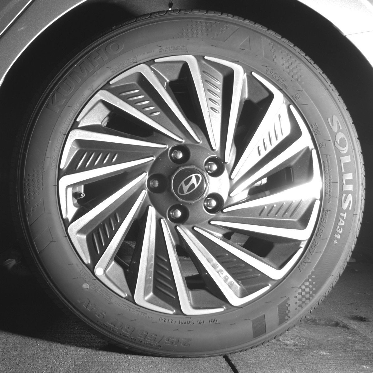 Used 2025 Hyundai Sonata SEL image 14