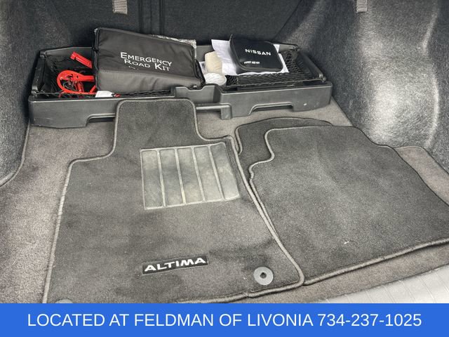 Used 2024 Nissan Altima 2.5 SV w/ SV Premium Package image 35