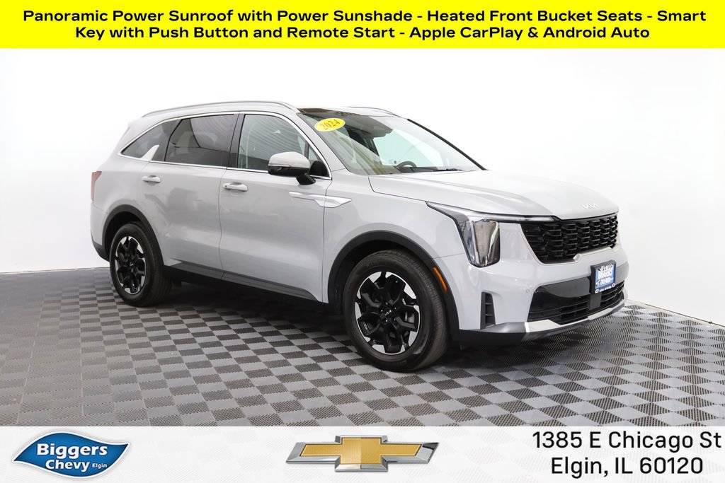 Used 2024 Kia Sorento S w/ Panoramic Sunroof Package