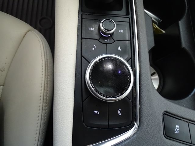 Certified 2024 Cadillac XT6 Premium Luxury w/ Technology Package AWD/4WD image 12