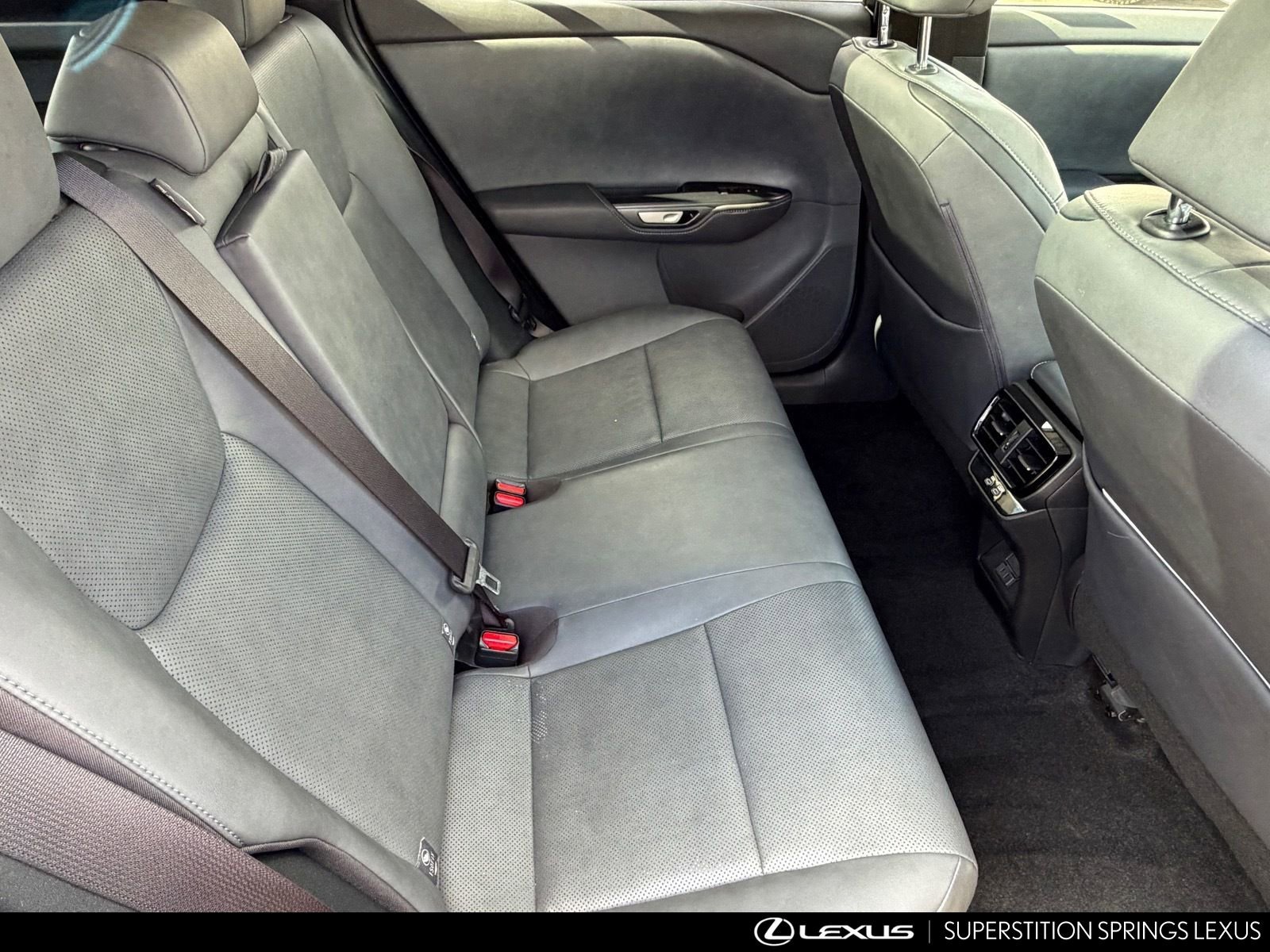 Used 2023 Lexus RZ 450e Premium w/ Technology Package image 14