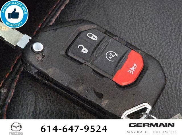 Used 2019 Jeep Wrangler Unlimited Rubicon w/ Cold Weather Group AWD/4WD image 34