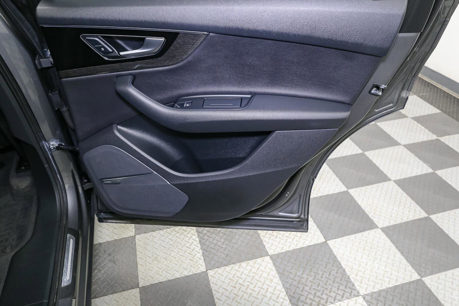 Used 2018 Audi Q7 3.0T Premium Plus w/ Premium Plus Package image 28