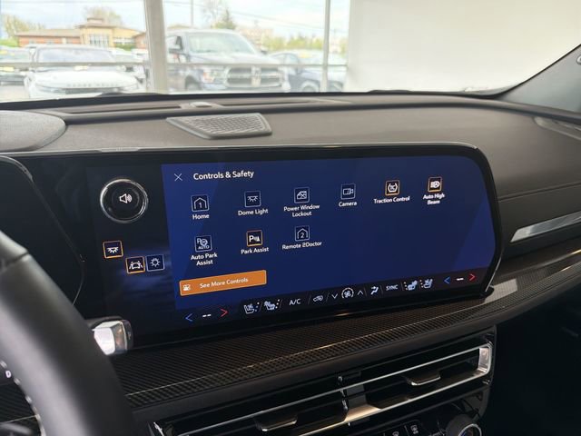 Certified 2026 Chevrolet Traverse High Country w/ LPO, Floor Liner Package FWD image 32