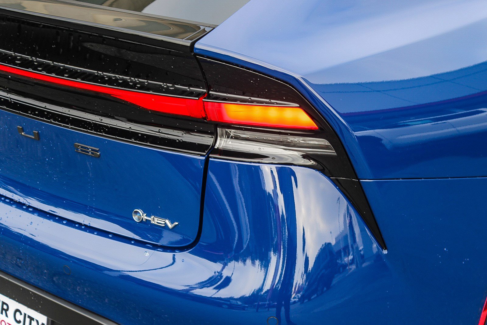 New 2026 Toyota Prius LE image 9