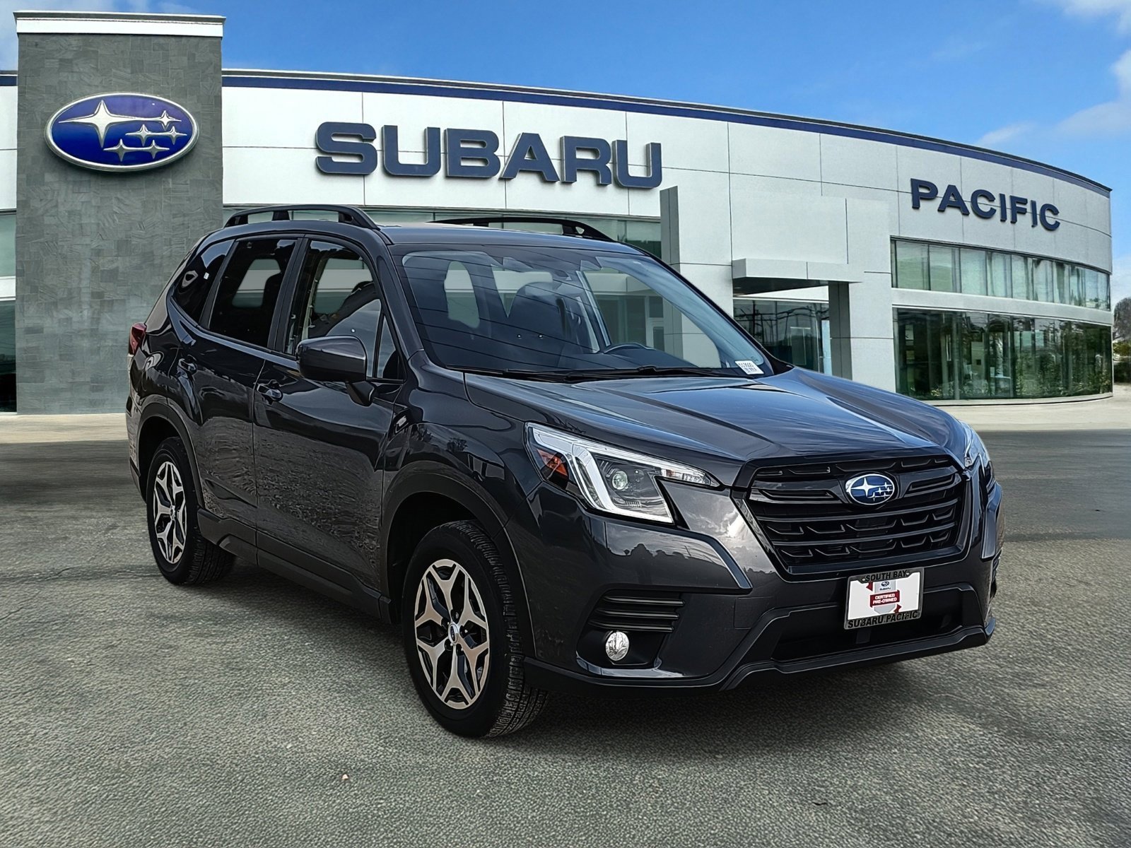 Used 2023 Subaru Forester Premium