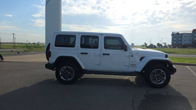 Used 2019 Jeep Wrangler Unlimited Sahara AWD/4WD image 5