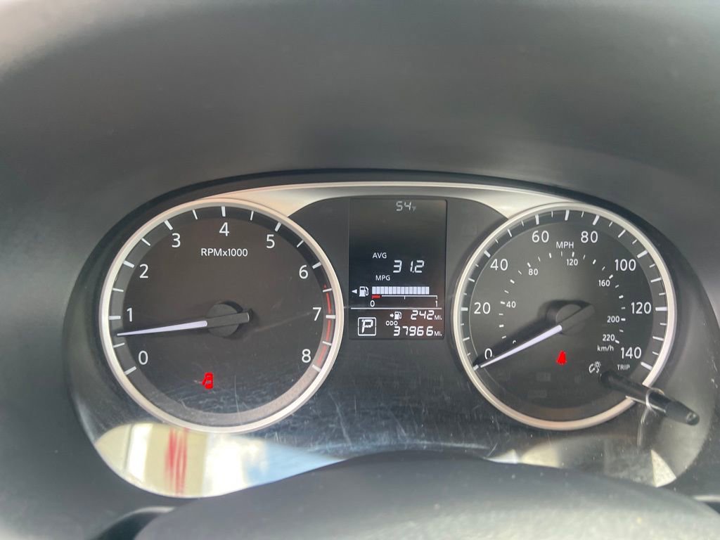 Used 2024 Nissan Kicks S FWD image 25