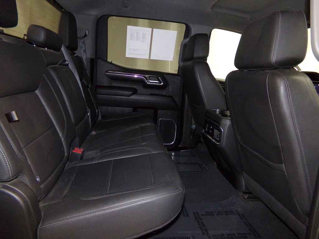Used 2023 Chevrolet Silverado 1500 LTZ image 10