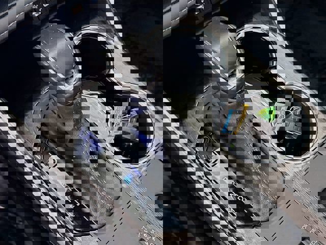 Used 2024 Toyota Highlander Platinum FWD image 16