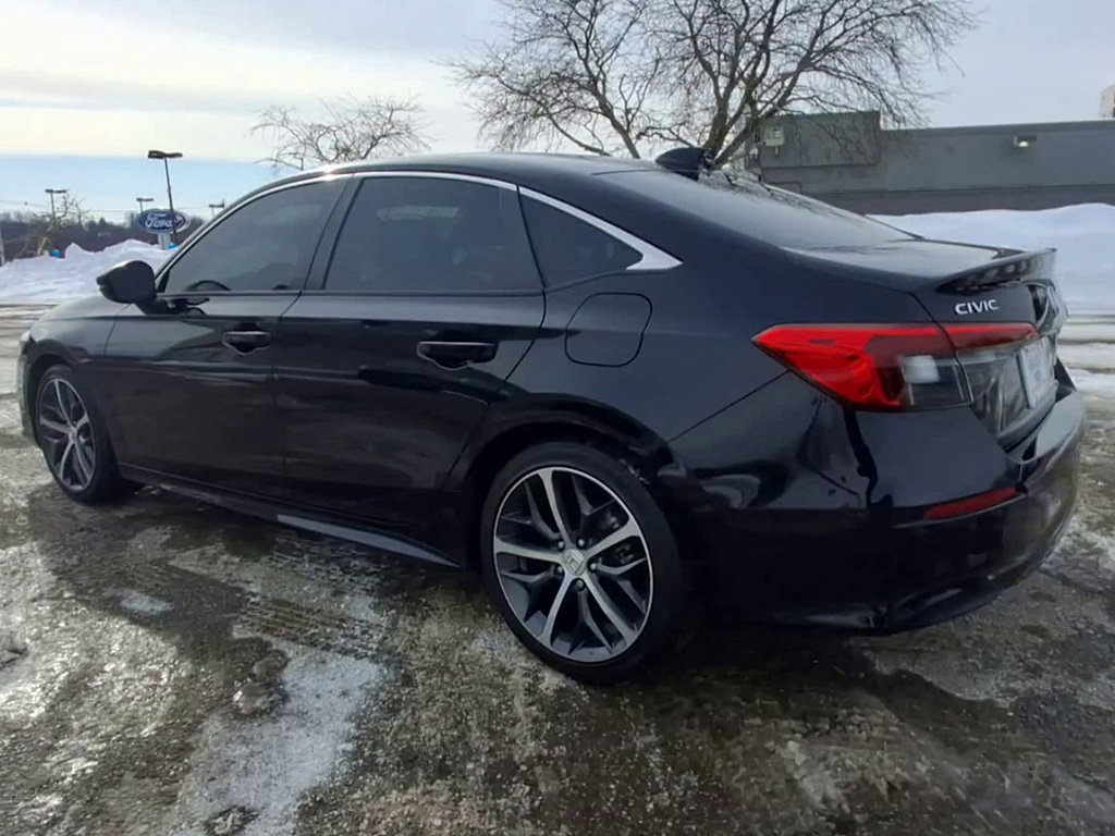 Used 2023 Honda Civic Touring image 6