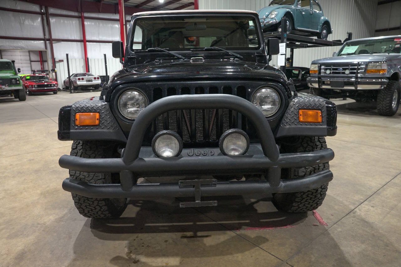 Used 2002 Jeep Wrangler Sahara AWD/4WD image 29