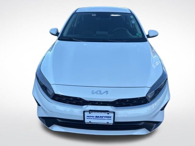 Used 2024 Kia Forte LXS image 9