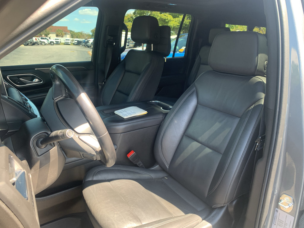 Used 2021 Chevrolet Suburban Z71 w/ Rear Media and Nav Package AWD/4WD image 6