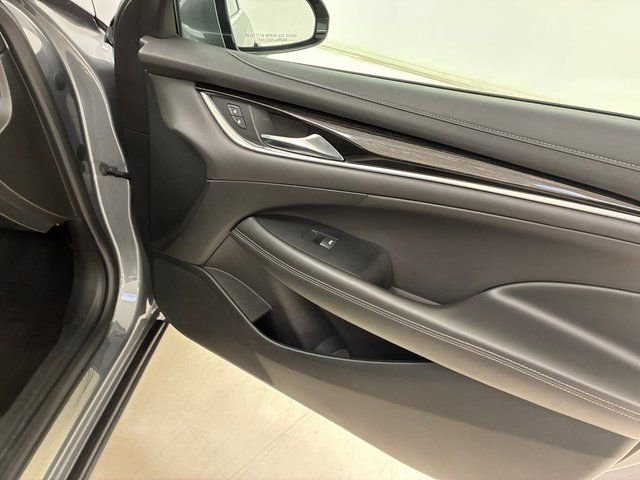 Used 2019 Buick LaCrosse Essence image 15