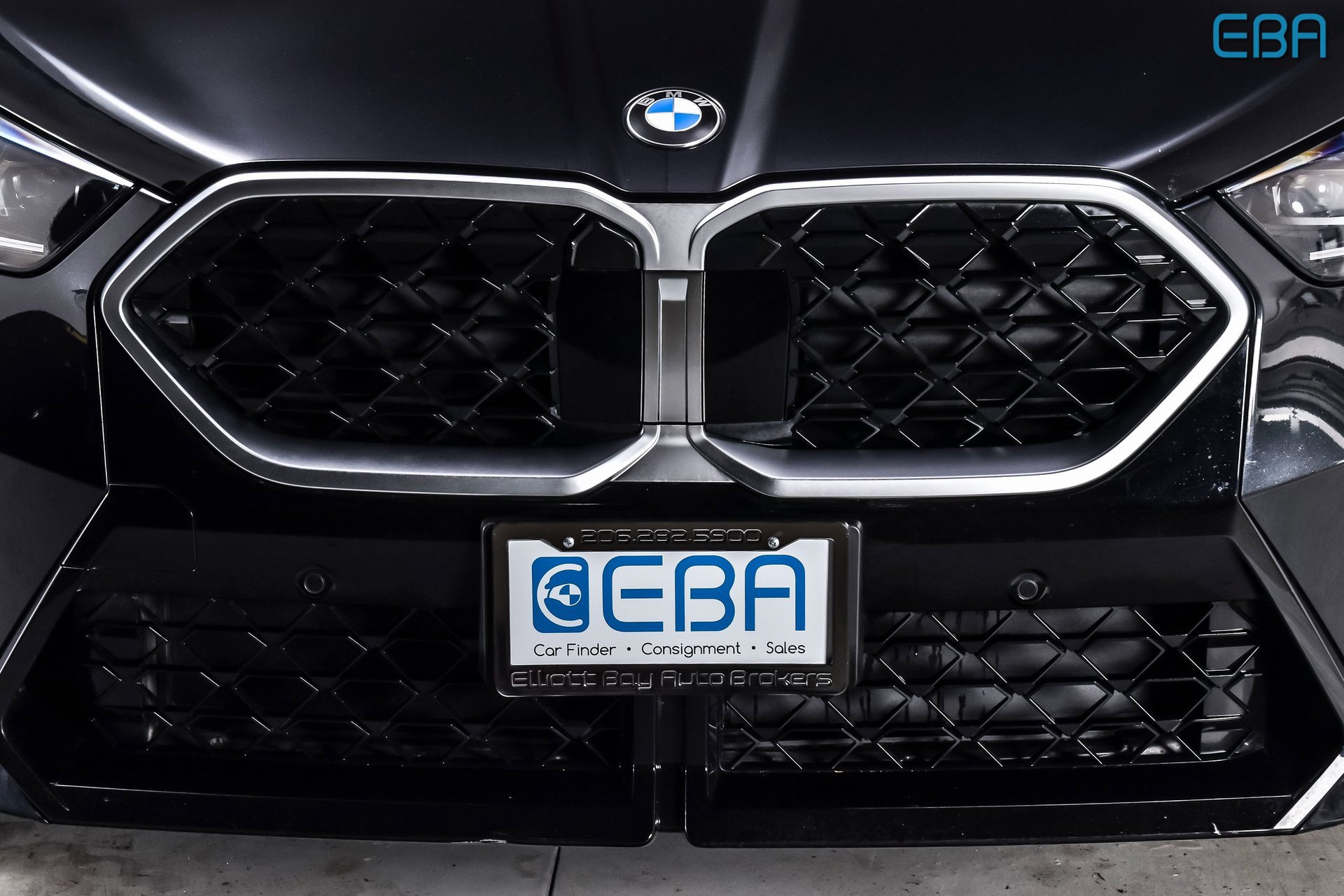 Used 2025 BMW X2 xDrive28i image 9