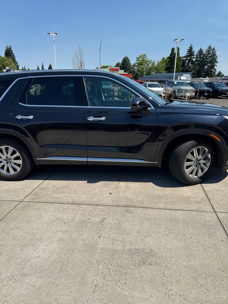 Used 2023 Hyundai Palisade SEL FWD image 5