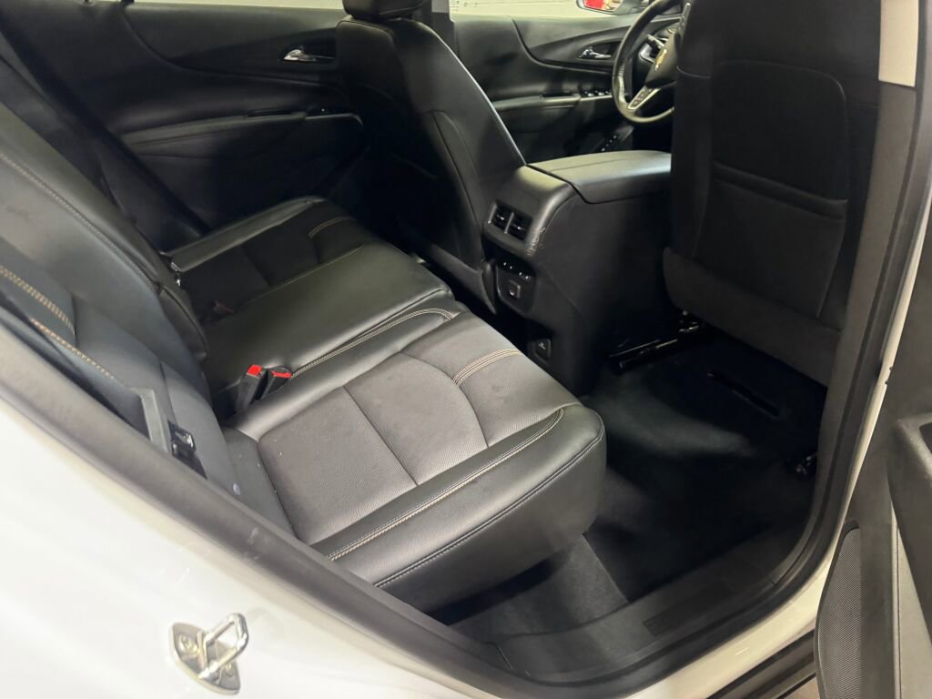 Used 2022 Chevrolet Equinox Premier image 19