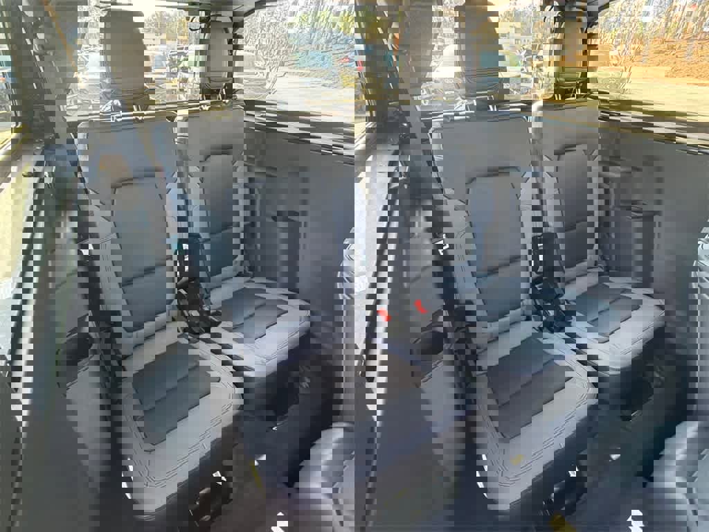 Used 2024 Ford Bronco Black Diamond image 14