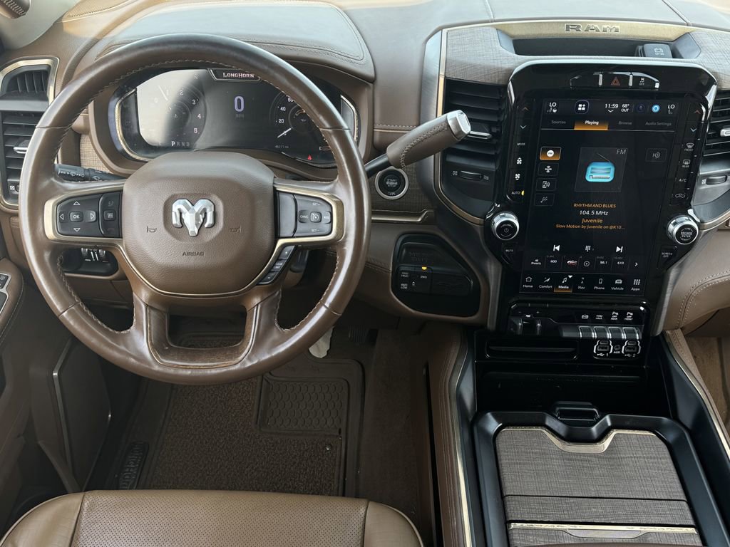 Used 2024 RAM 3500 Limited w/ Towing Technology Group image 15