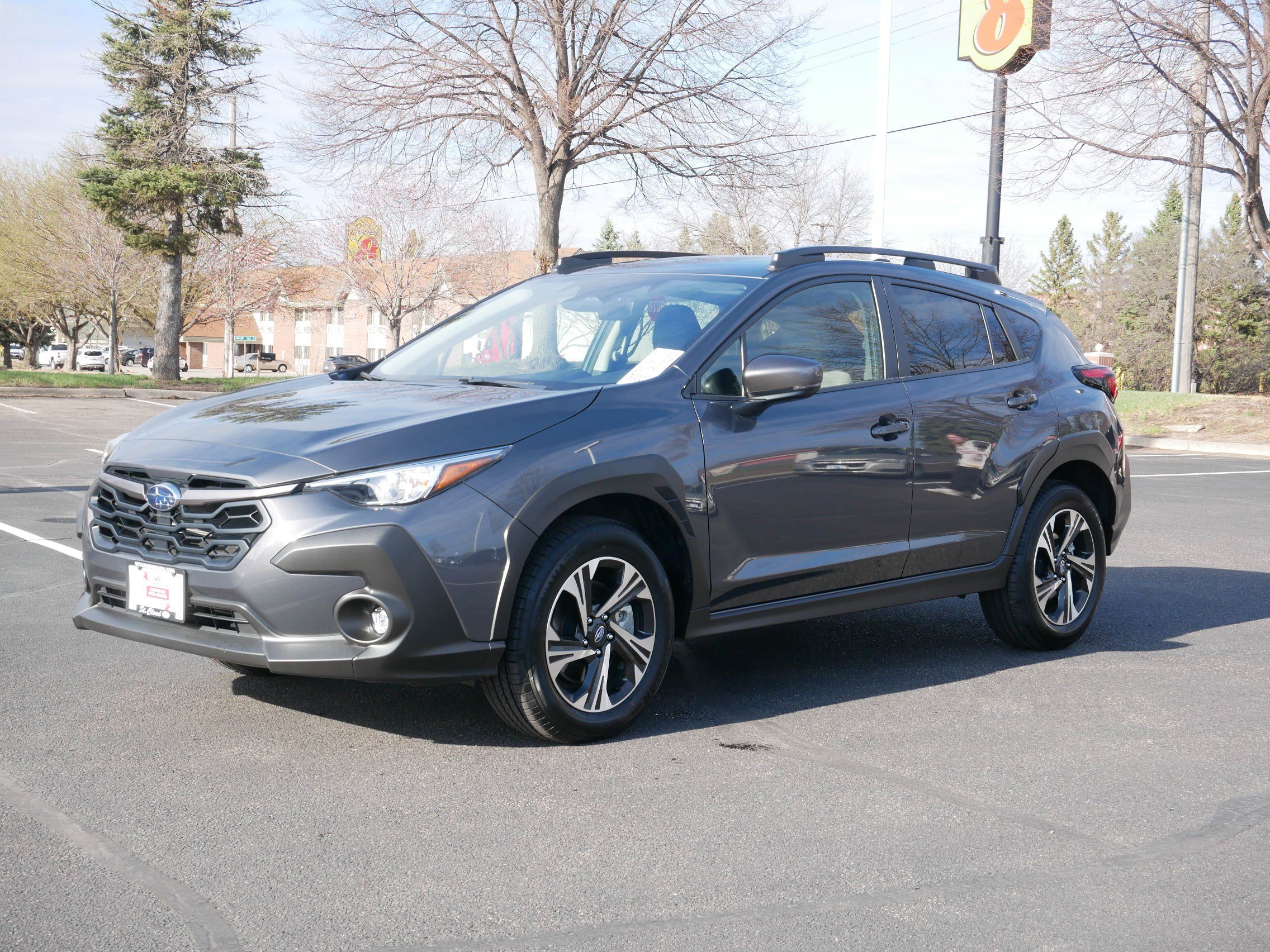 Used 2025 Subaru Crosstrek 2.0i Premium image 3