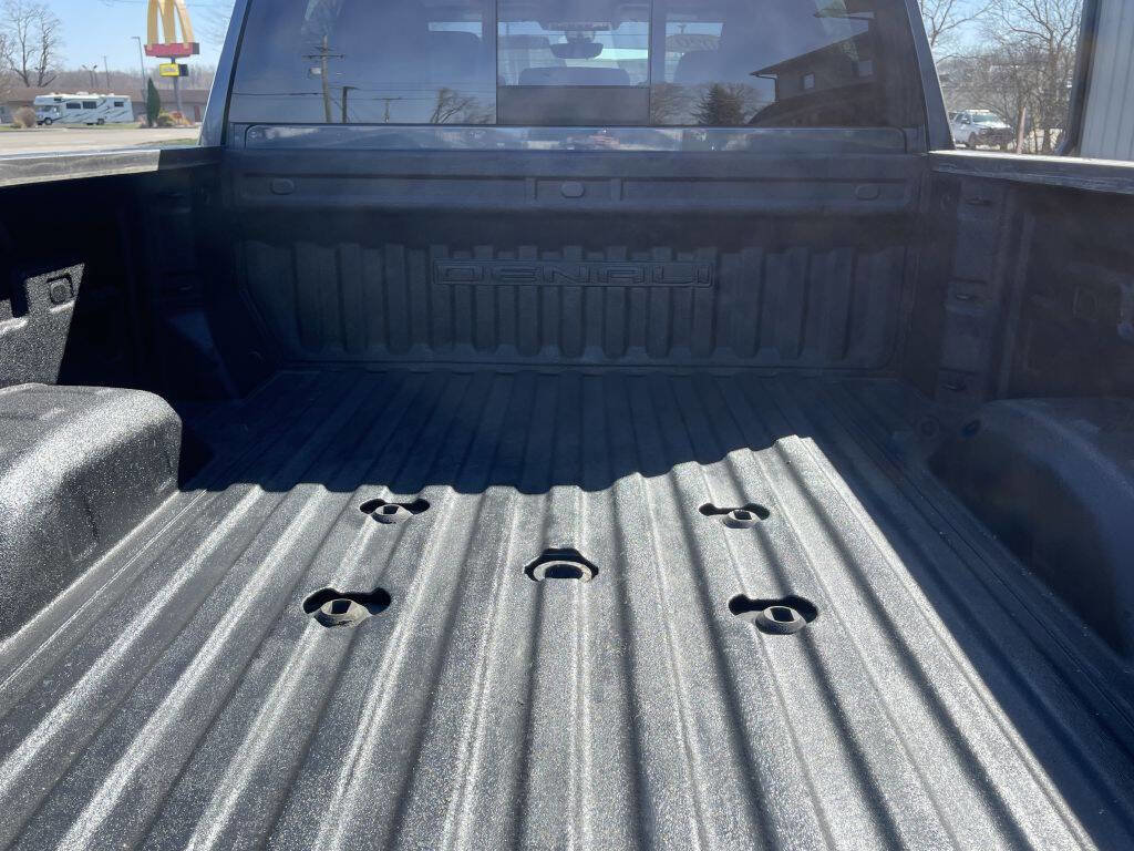 Used 2020 GMC Sierra 2500 Denali w/ Denali Ultimate Package image 10