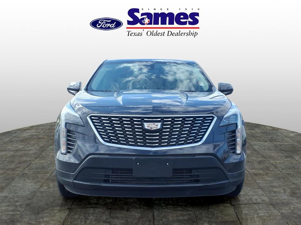 Used 2020 Cadillac XT4 Luxury image 2