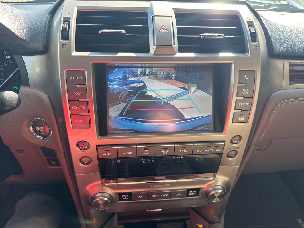 Used 2018 Lexus GX 460 Premium w/ Premium Package AWD/4WD image 38
