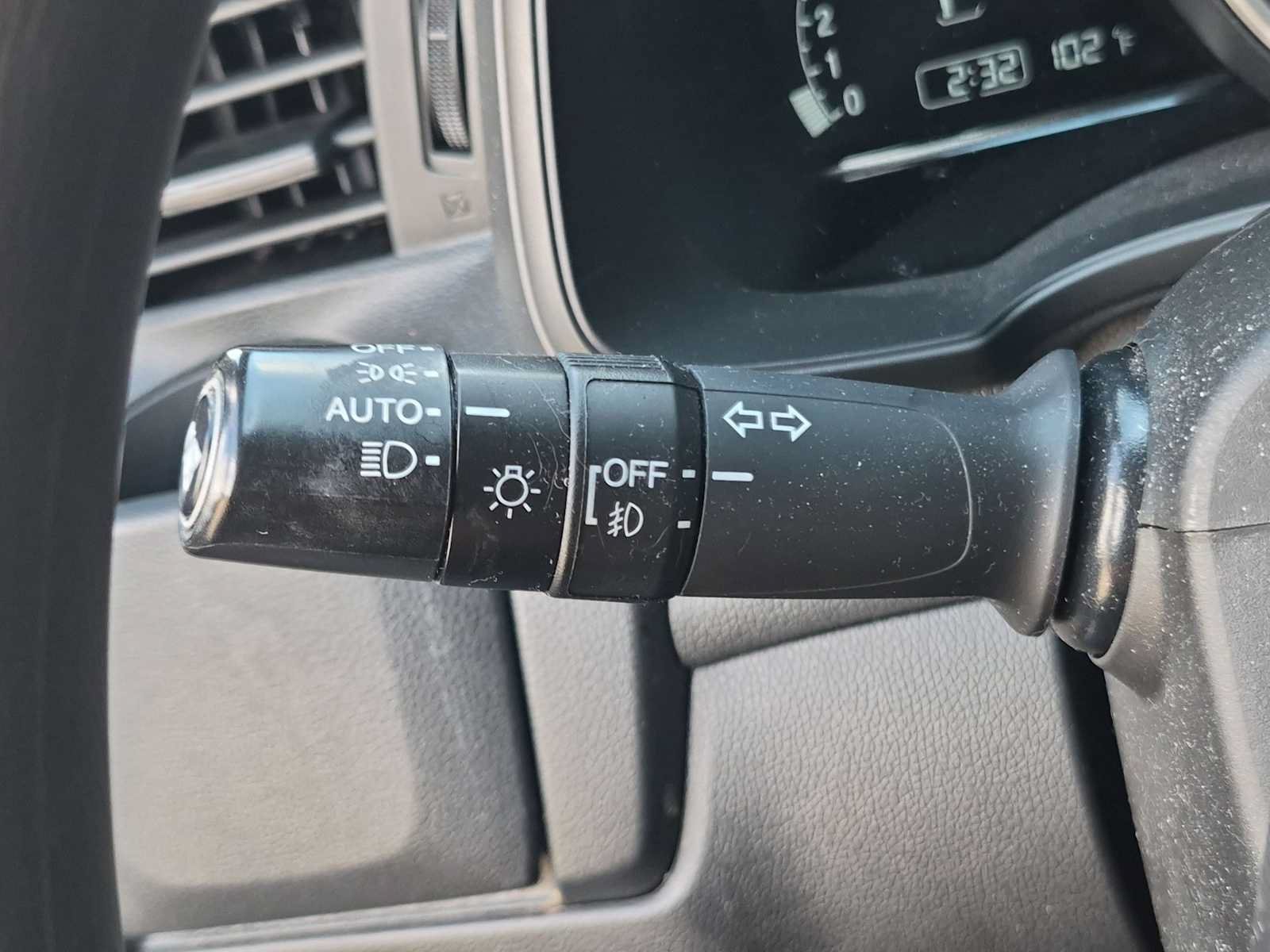 Used 2018 Honda Fit EX image 25