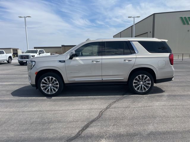 Used 2021 GMC Yukon Denali w/ Denali Ultimate Package image 8