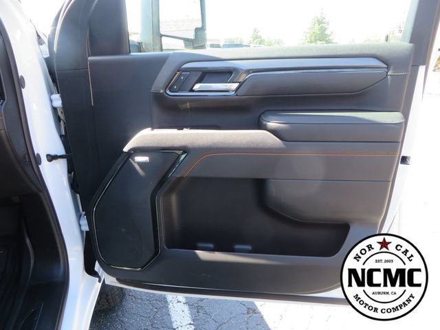 Used 2025 GMC Sierra 2500 AT4 AWD/4WD image 47