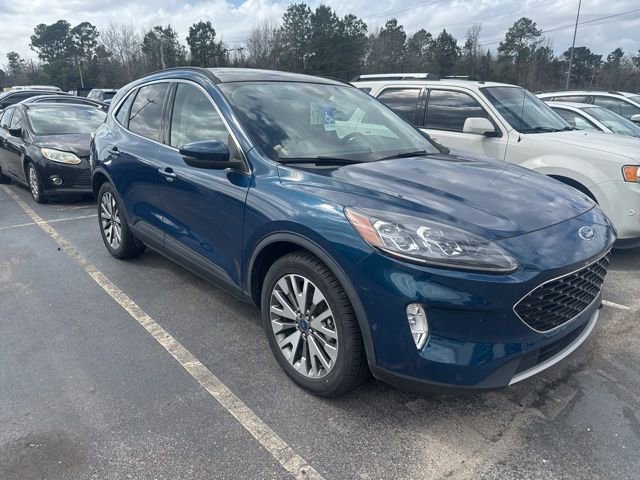 Used 2020 Ford Escape Titanium w/ Titanium Premium Package 2.0 image 2