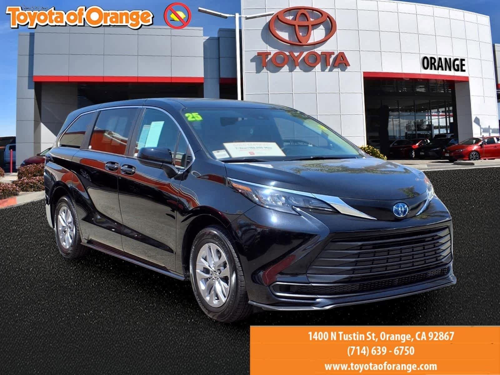Certified 2025 Toyota Sienna LE