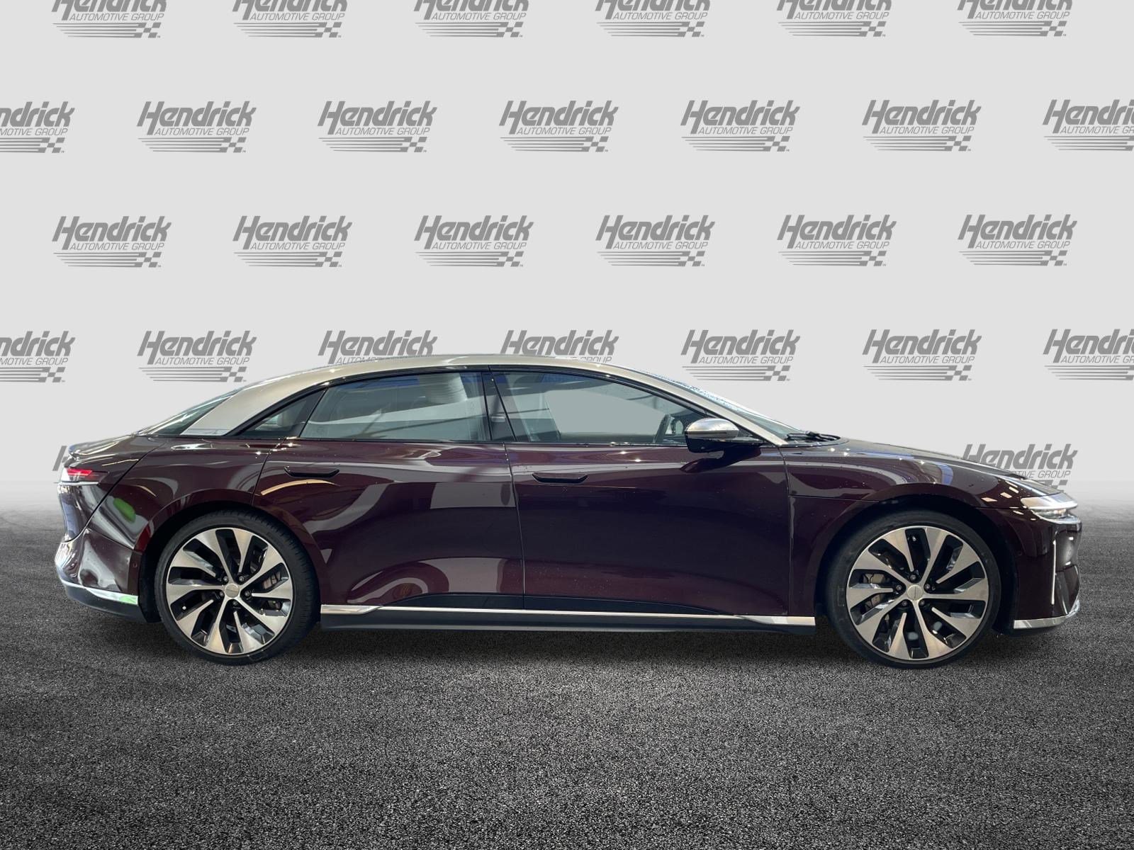 Used 2022 Lucid Air Grand Touring image 11