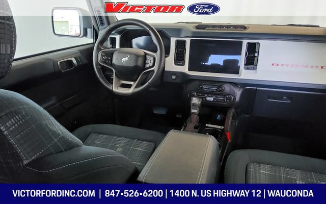 Used 2025 Ford Bronco Heritage Edition AWD/4WD image 15