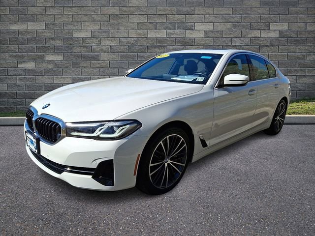 Used 2022 BMW 540i xDrive w/ Premium Package image 3