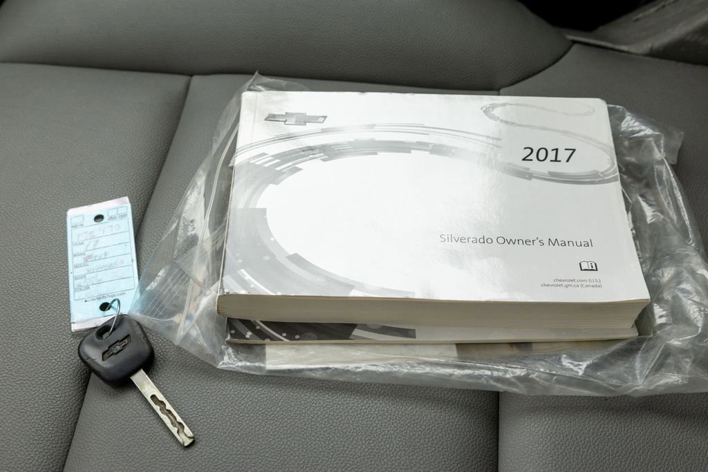 Used 2017 Chevrolet Silverado 3500 W/T image 26