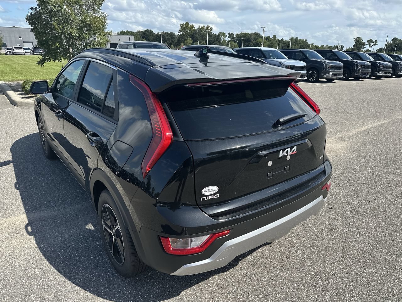 New 2026 Kia Niro EX FWD image 24