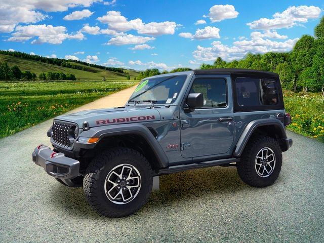 Used 2024 Jeep Wrangler Rubicon AWD/4WD image 2