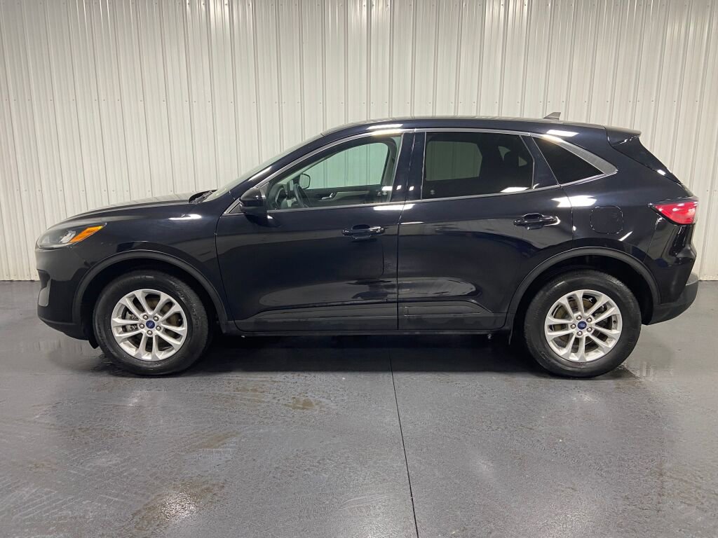 Used 2021 Ford Escape SE image 4