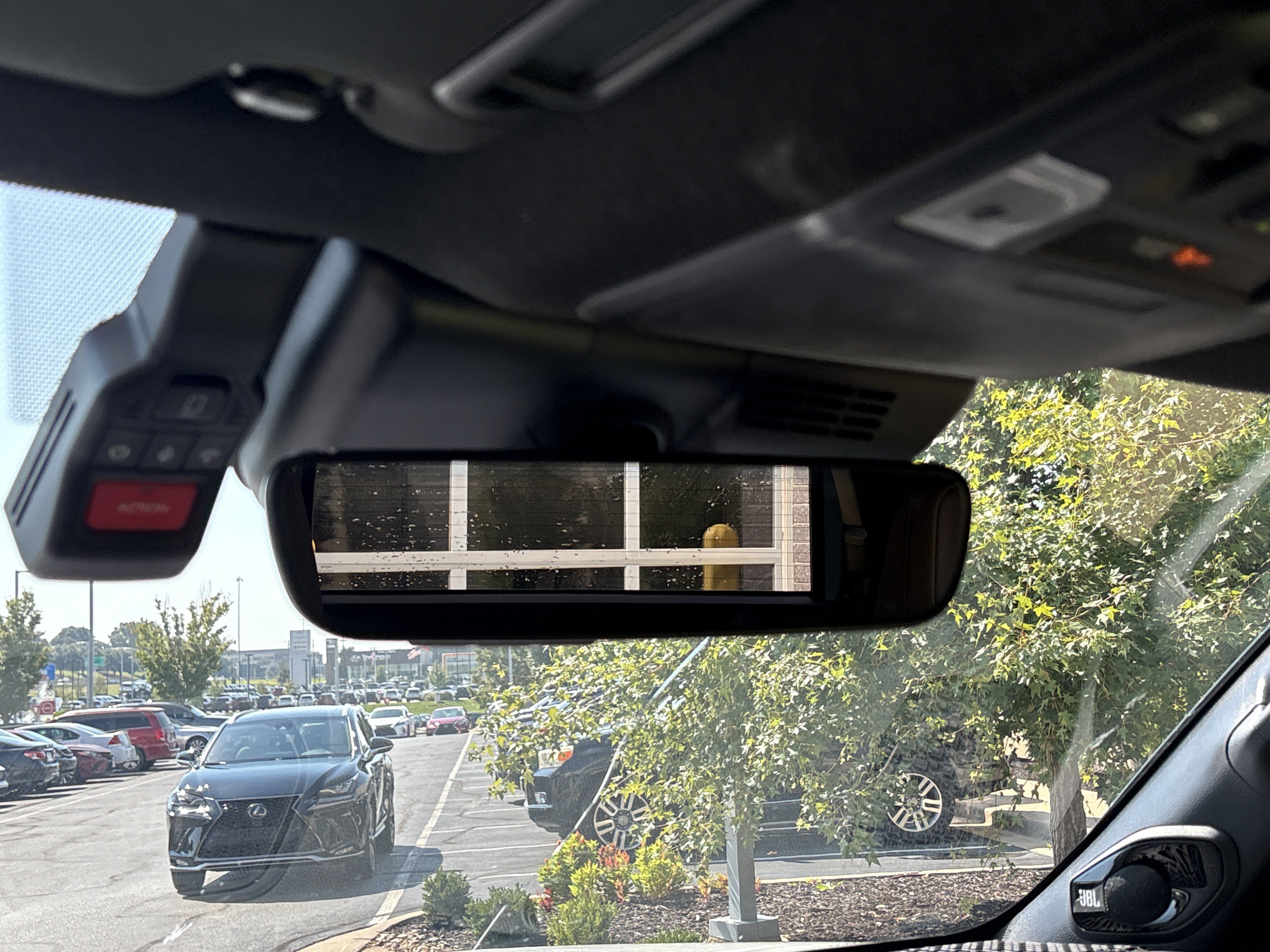 Used 2025 Toyota 4Runner Limited AWD/4WD image 27