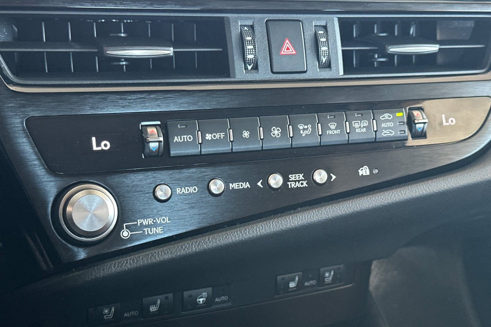 Certified 2023 Lexus ES 350 w/ Premium Package FWD image 16
