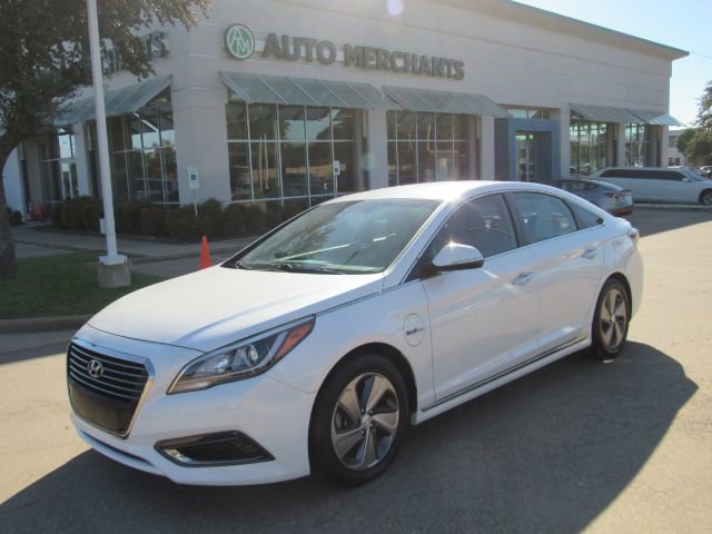 Used 2017 Hyundai Sonata Plug-In Hybrid image 1