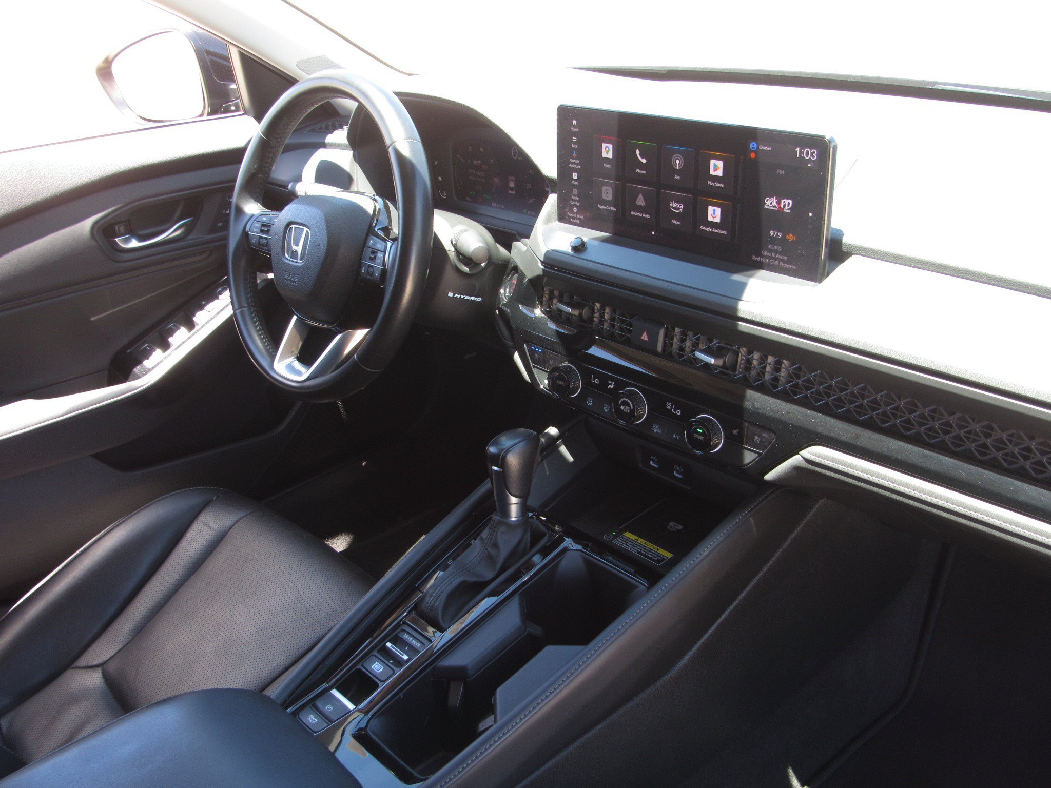 Used 2023 Honda Accord Touring image 10