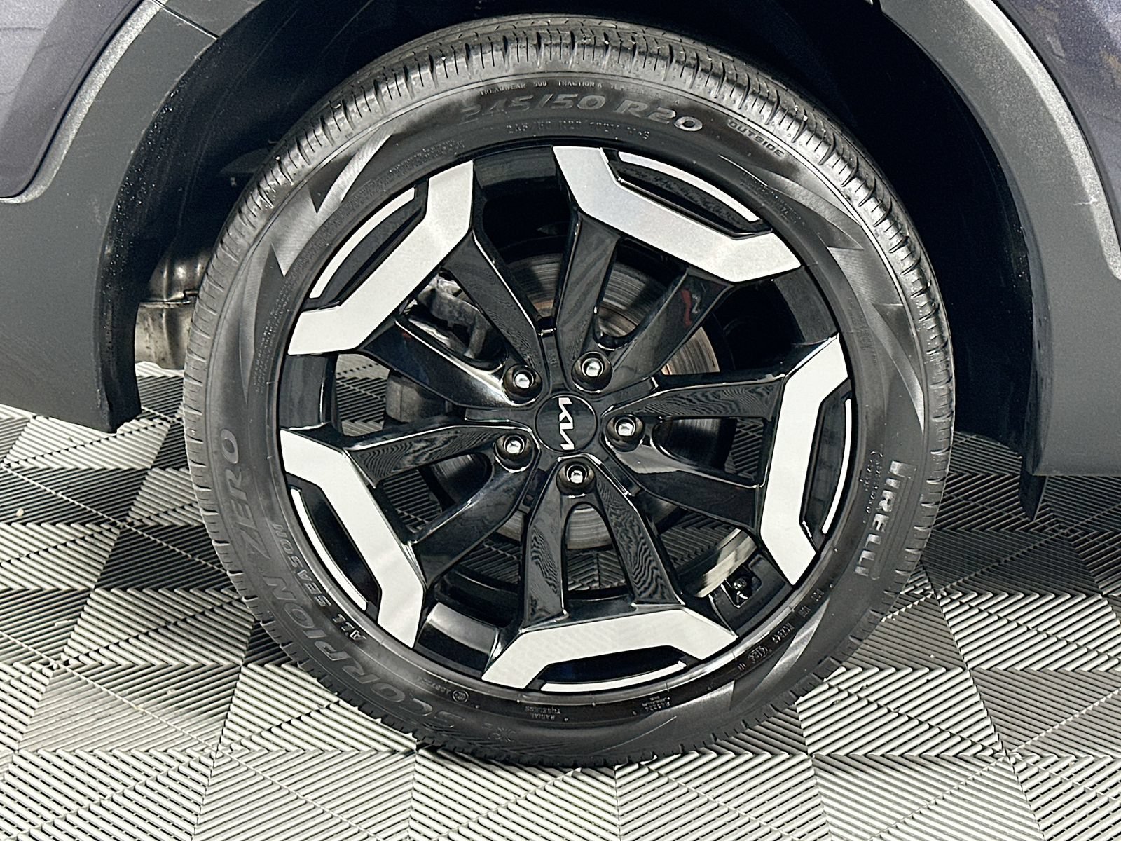 Used 2025 Kia Telluride S AWD/4WD image 31