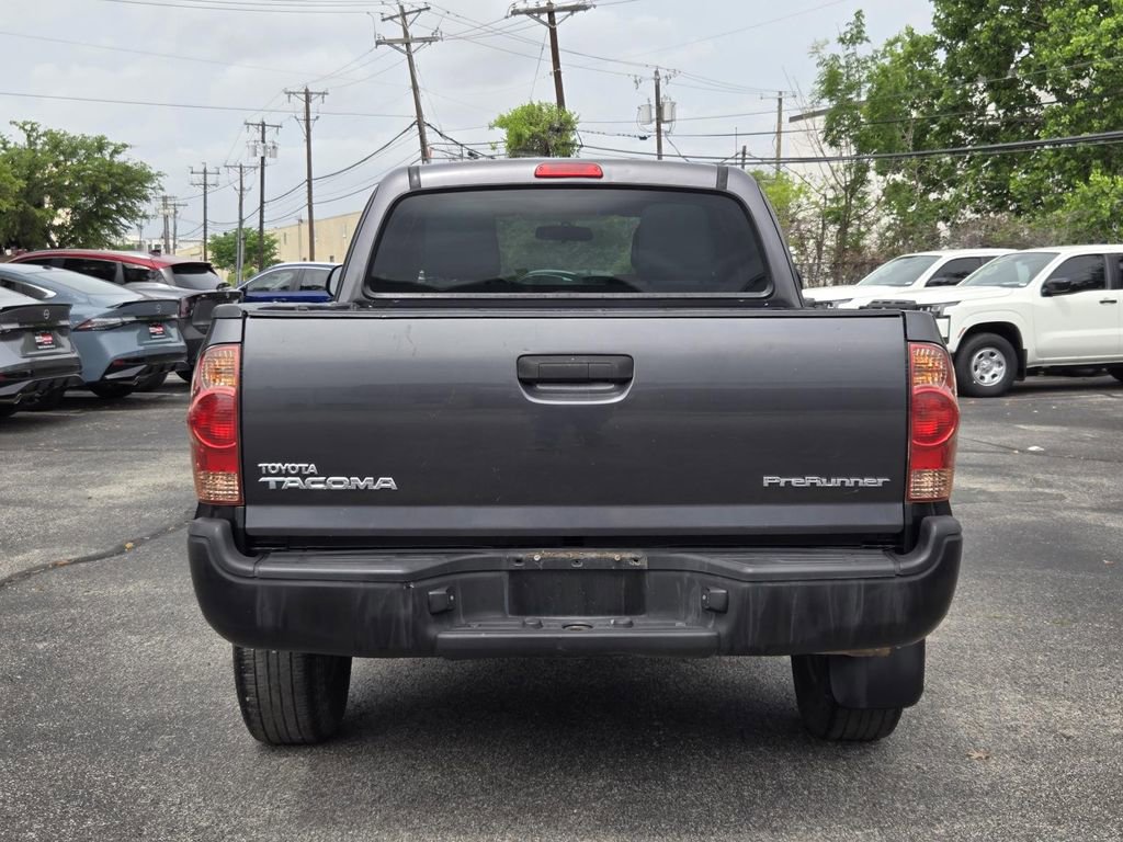 Used 2015 Toyota Tacoma PreRunner image 6